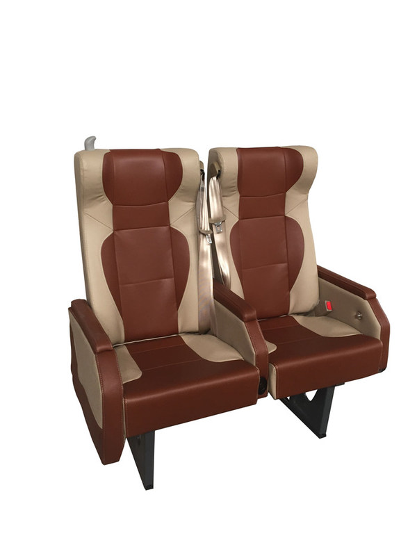 Kursi Bus Mewah Lebar 610mm Warna Coklat Putih Dengan Layanan OEM ODM