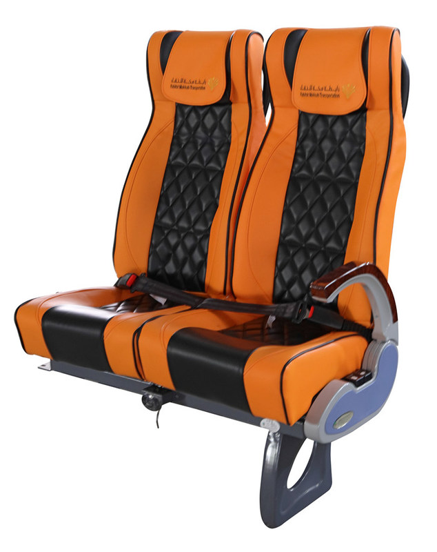 Warna Oranye Kursi Bus Wisata Kondisi Baru Adjustbale Arm Rest Dengan Headrest